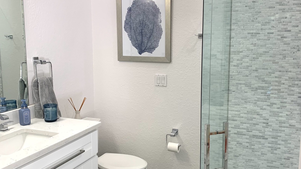 Photo of Bathroom in Greater Northdale