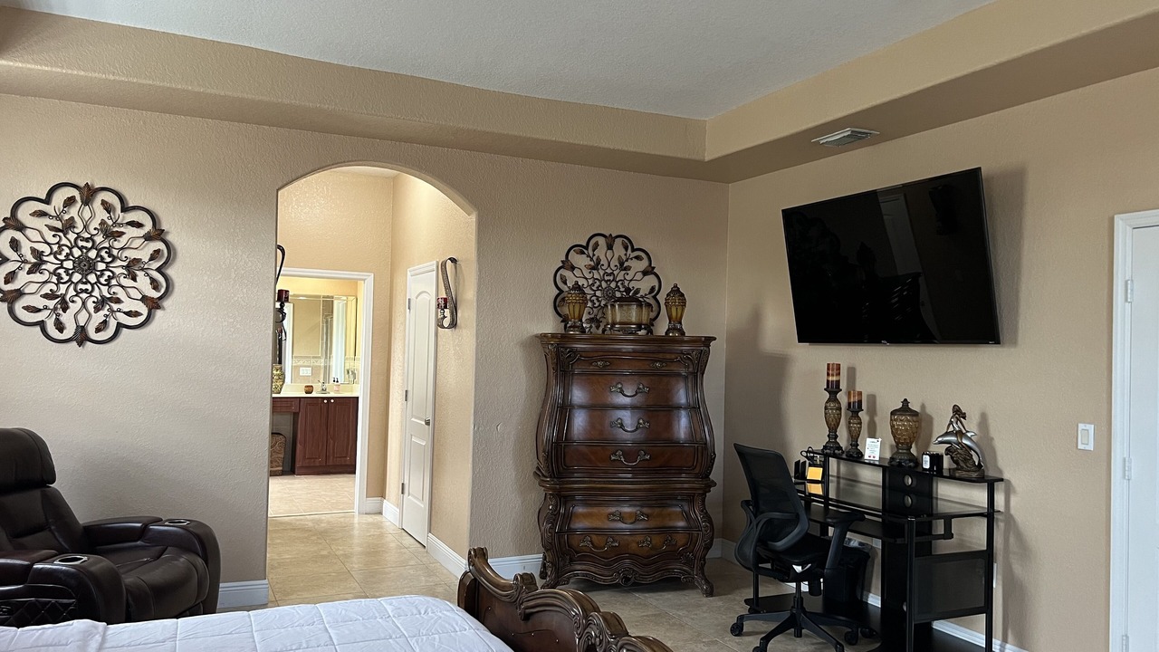 Photo of Bedroom in Miami Lakes
