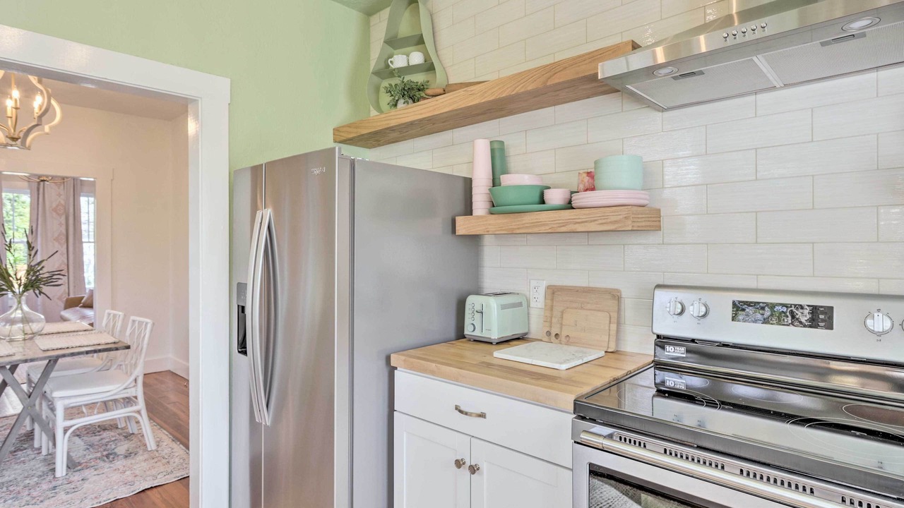 Photo of Kitchen in Historic District