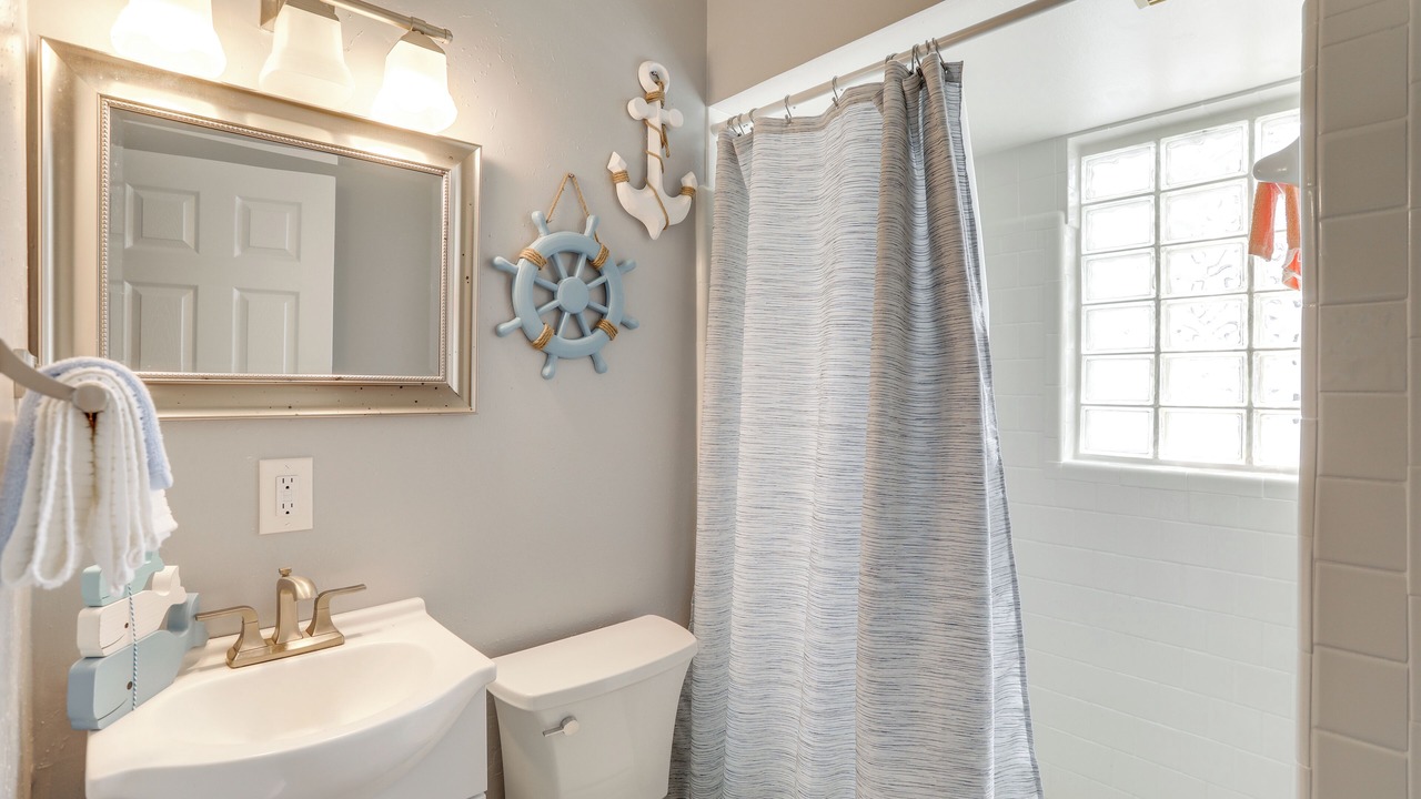 Photo of Bathroom in Pinellas Park