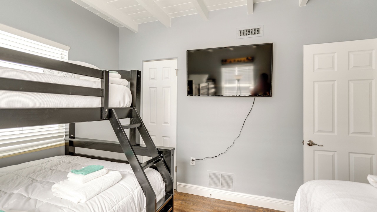 Photo of Bedroom in Pinellas Park
