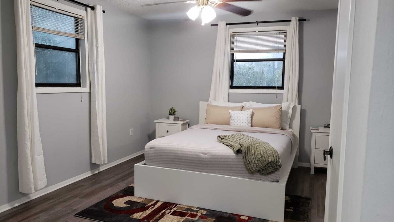 Photo of Bedroom in Avondale