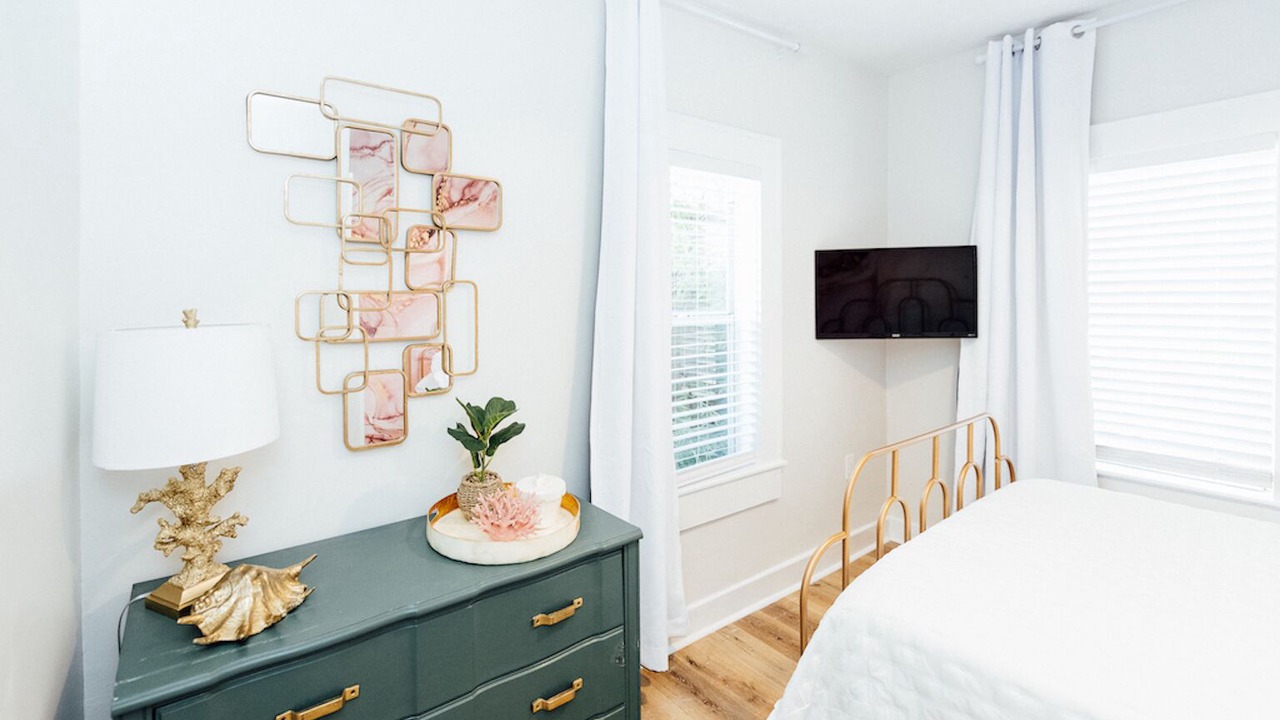 Photo of Bedroom in Historic Uptown