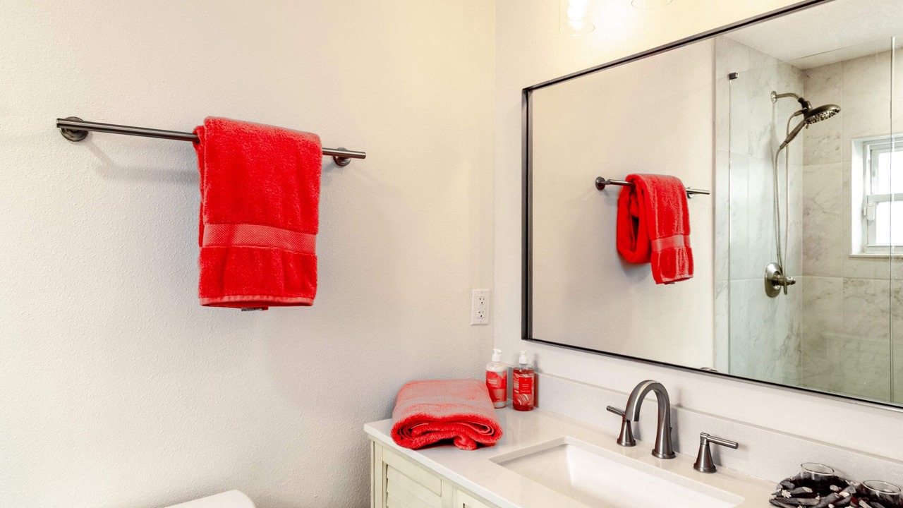 Photo of Bathroom in Golden Beach Estates