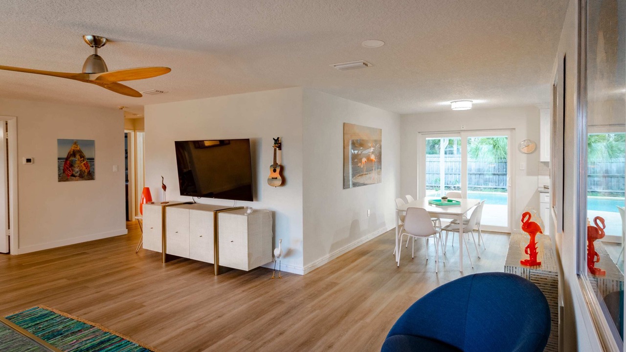 Photo of Bedroom in Golden Beach Estates