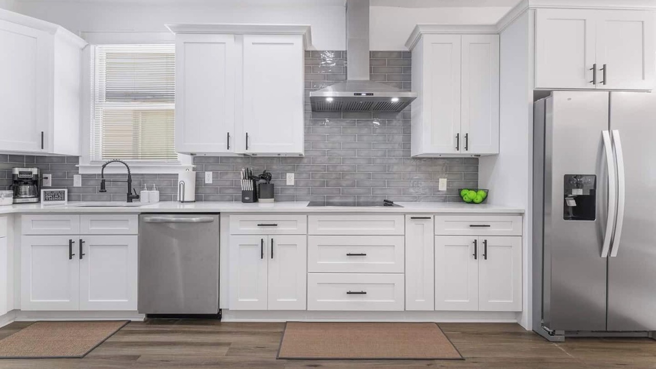 Photo of Kitchen in Hogan's Creek