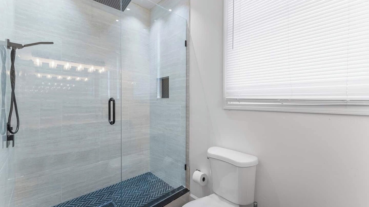 Photo of Bathroom in Hogan's Creek