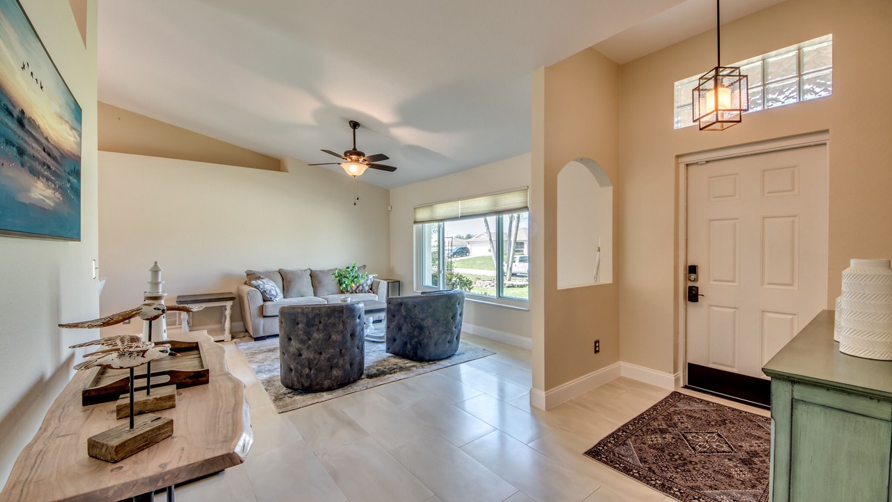 Photo of Livingroom in Fort Myers
