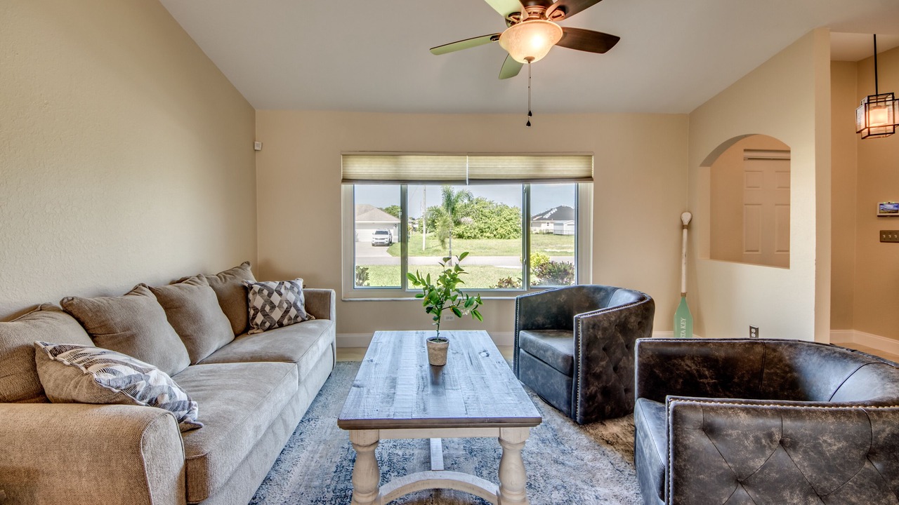 Photo of Livingroom in Fort Myers