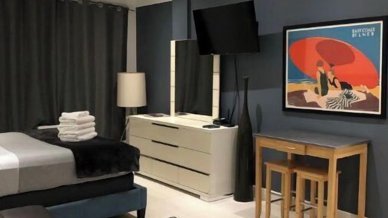 Photo of Bedroom in South of Fifth