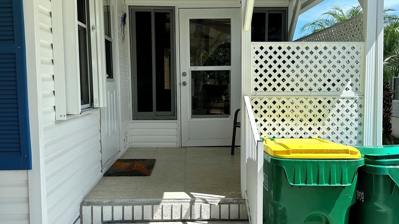 Photo of Outdoor in Barefoot Bay