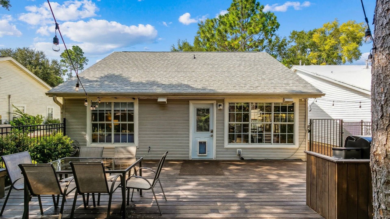 Photo of Outdoor in Northeast Pensacola