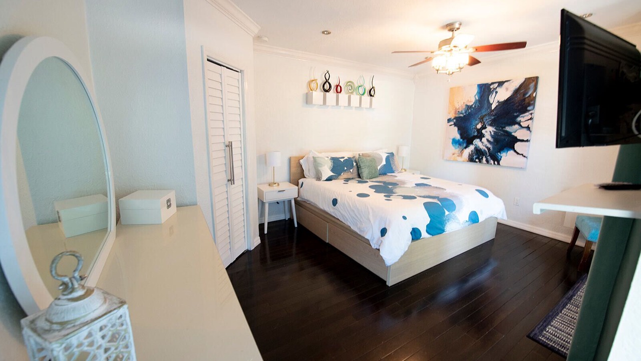 Photo of Bedroom in Riverside Heights