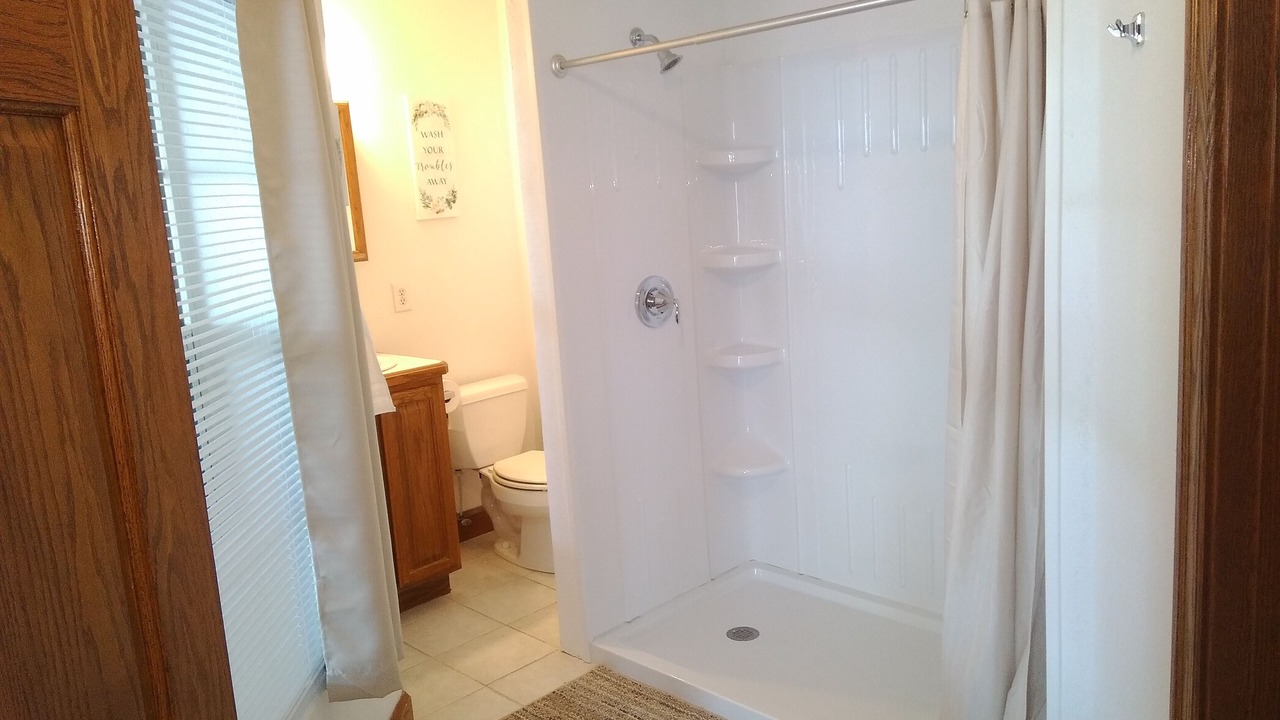 Photo of Bathroom in Tropic