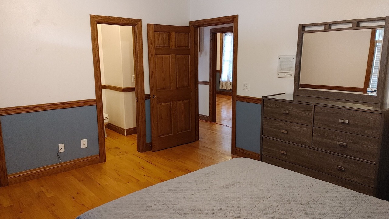 Photo of Bedroom in Tropic