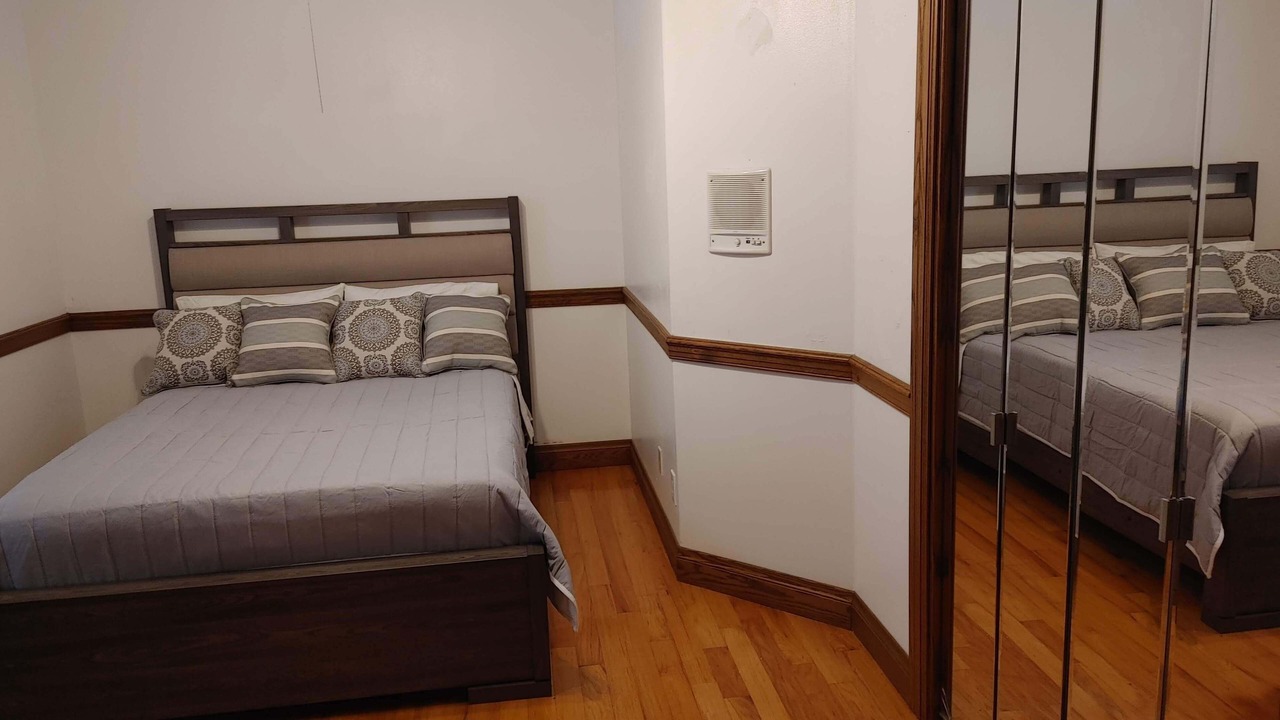 Photo of Bedroom in Tropic