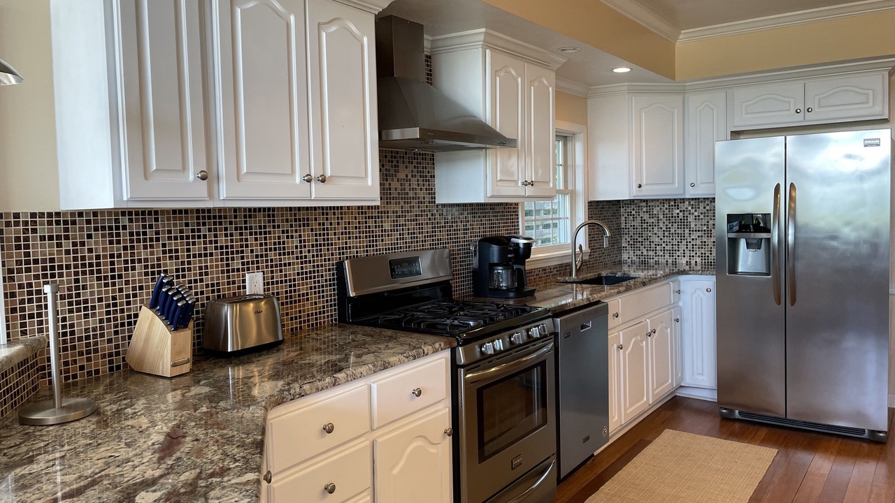 Photo of Kitchen in Eastpoint