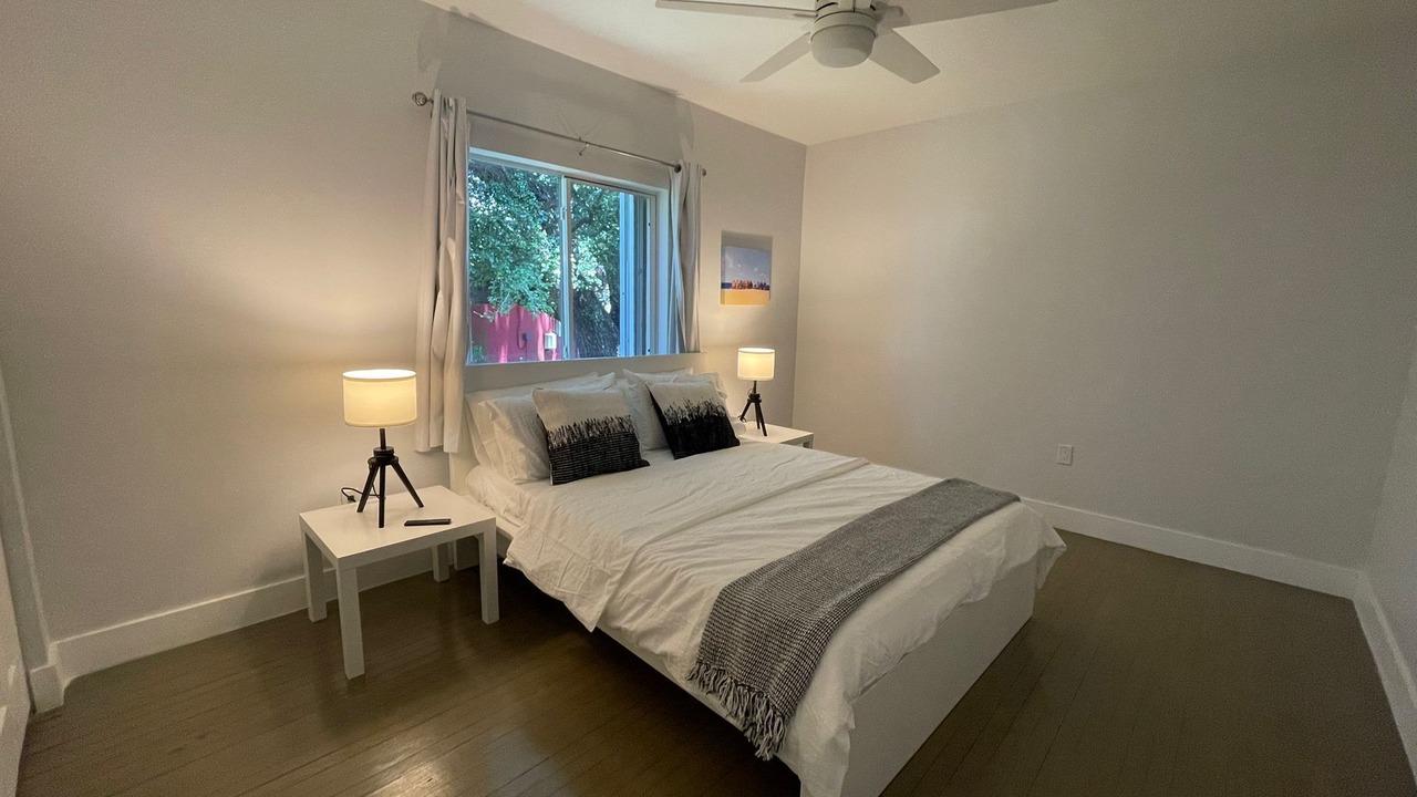 Photo of Bedroom in The Roads