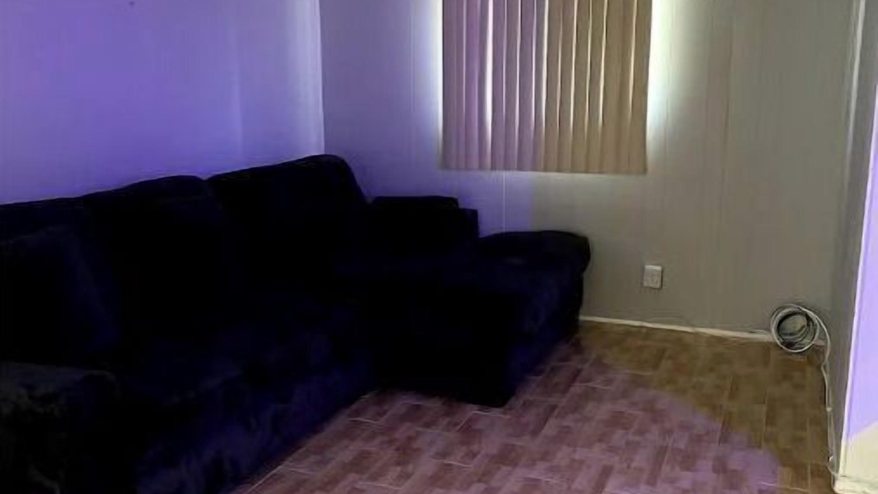 Photo of Livingroom in Pinecrest West Park