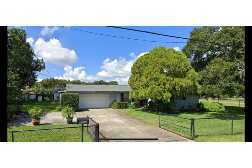 Photo of Outdoor in Pinecrest West Park