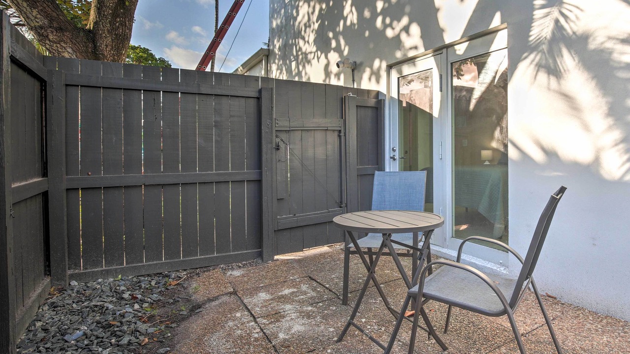 Photo of Outdoor in Beverly Heights