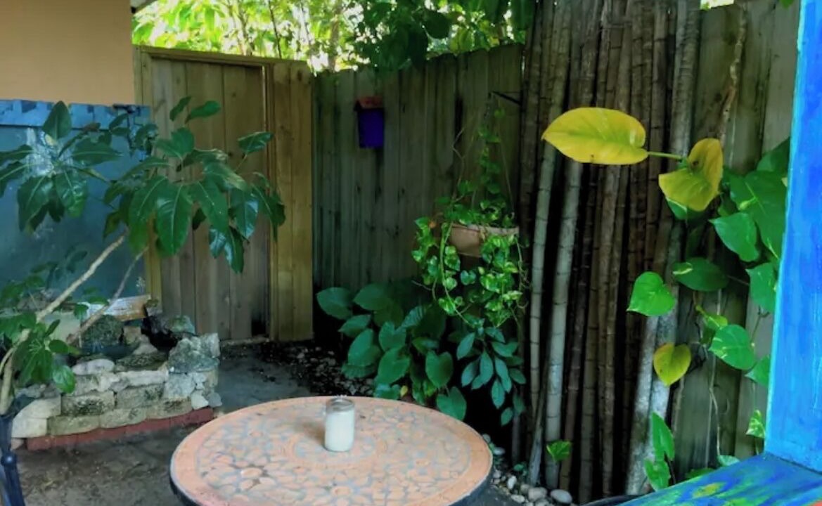 Photo of Patio Balcony in Cutler Bay