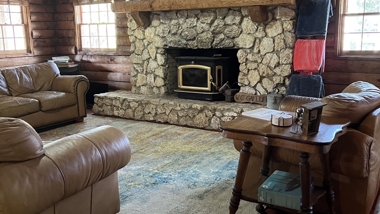 Photo of Livingroom in Panacea