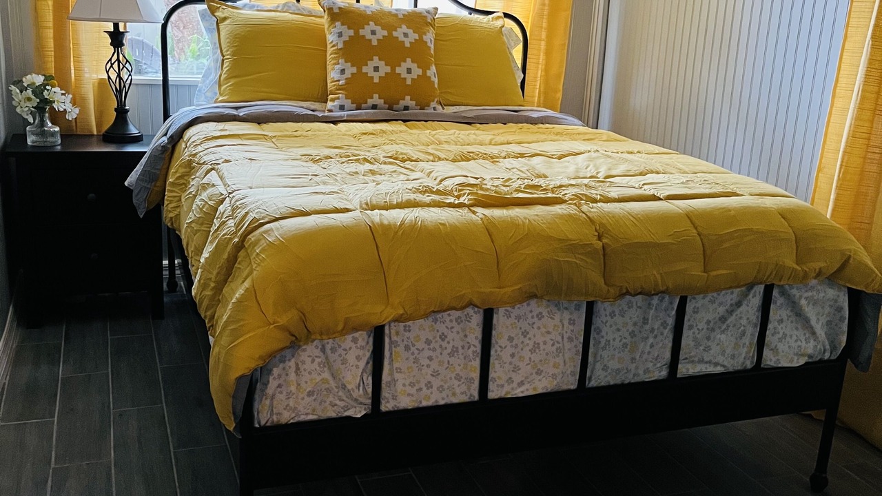 Photo of Bedroom in Riverside Heights