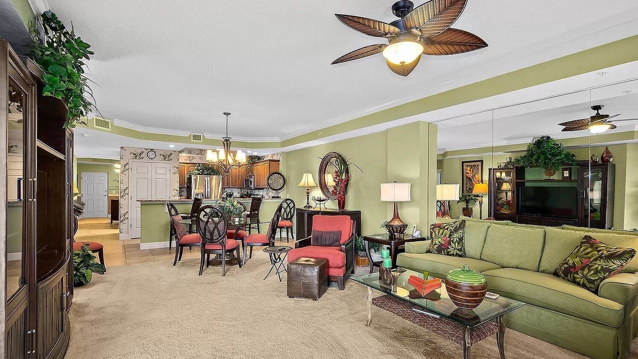 Photo of Livingroom in Bridgeport Heights