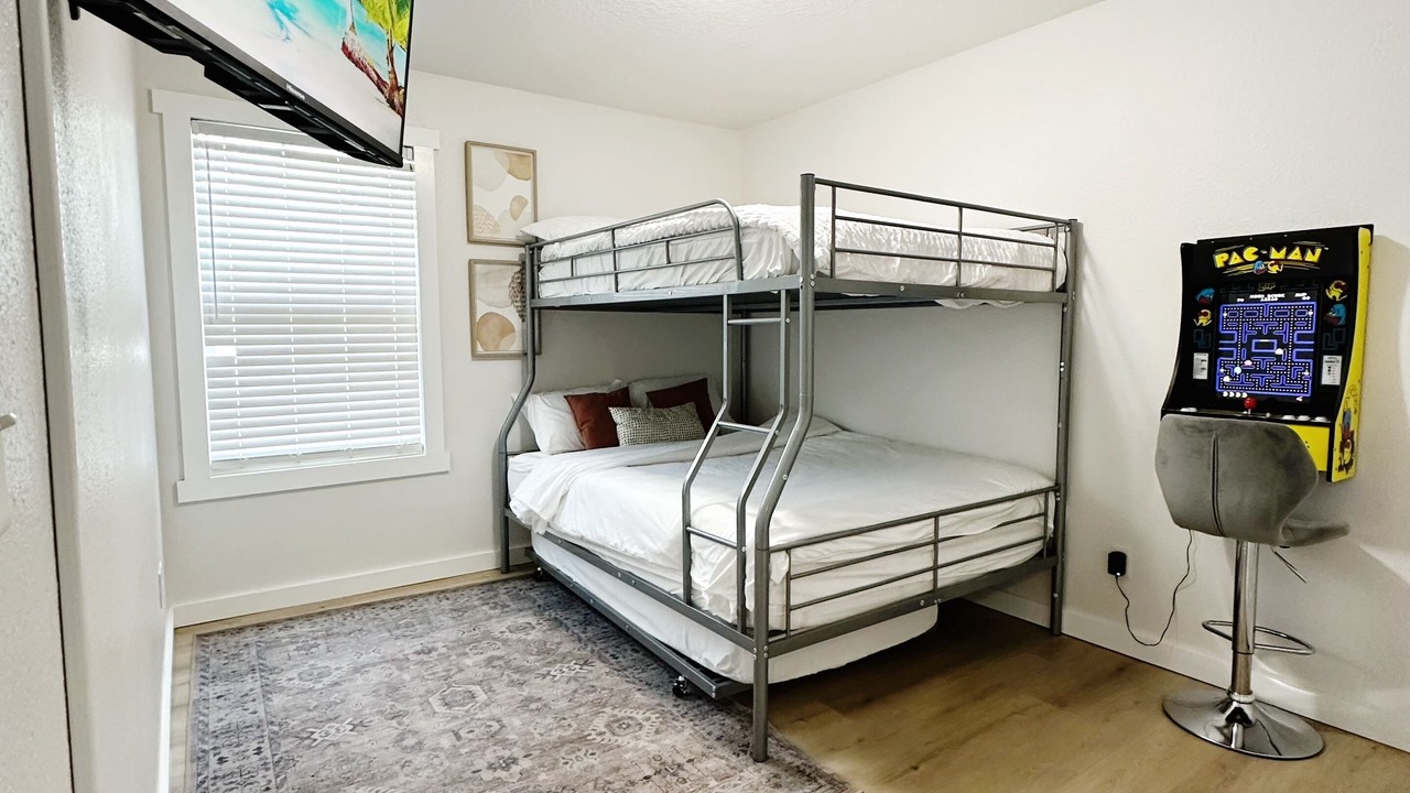 Photo of Bedroom in Northside