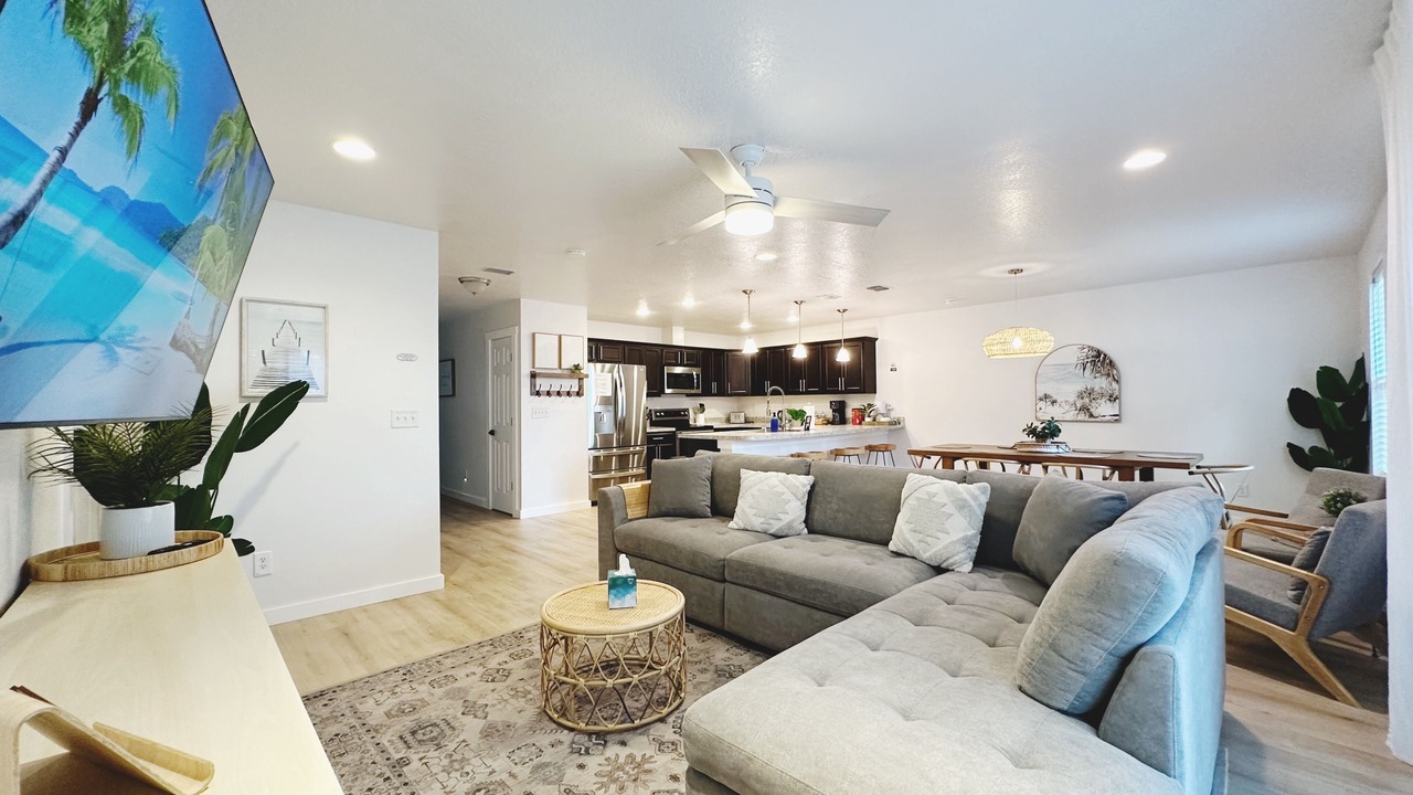 Photo of Livingroom in Northside