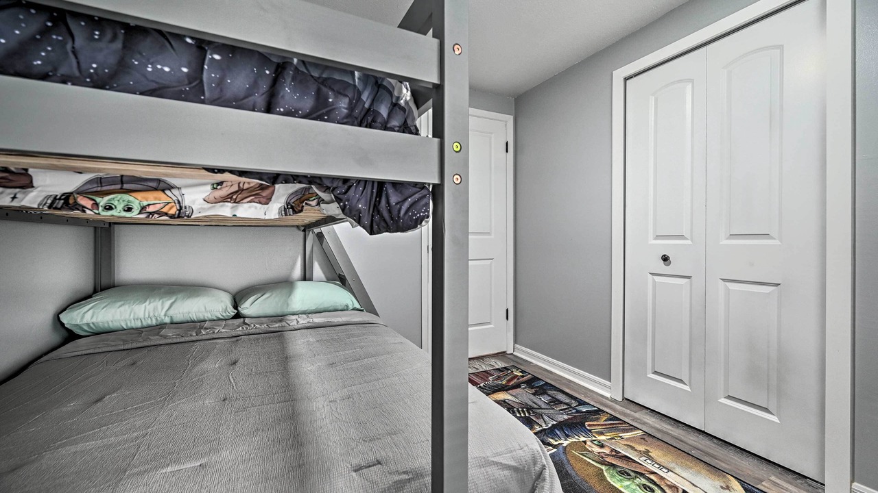 Photo of Bedroom in Seffner Community Alliance