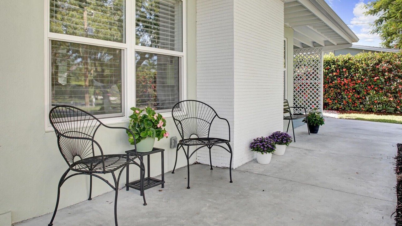 Photo of Patio Balcony in Lake Park