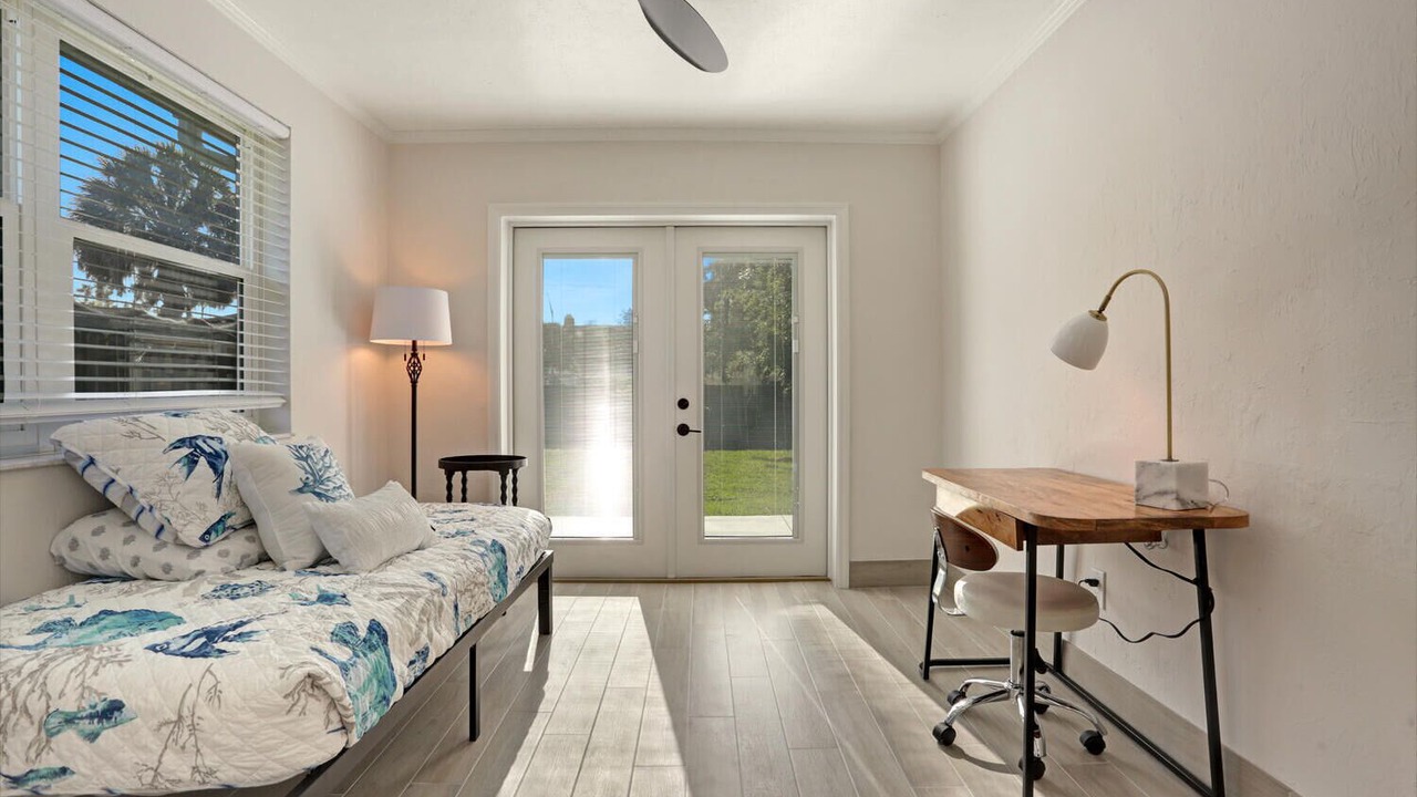 Photo of Bedroom in Lake Park