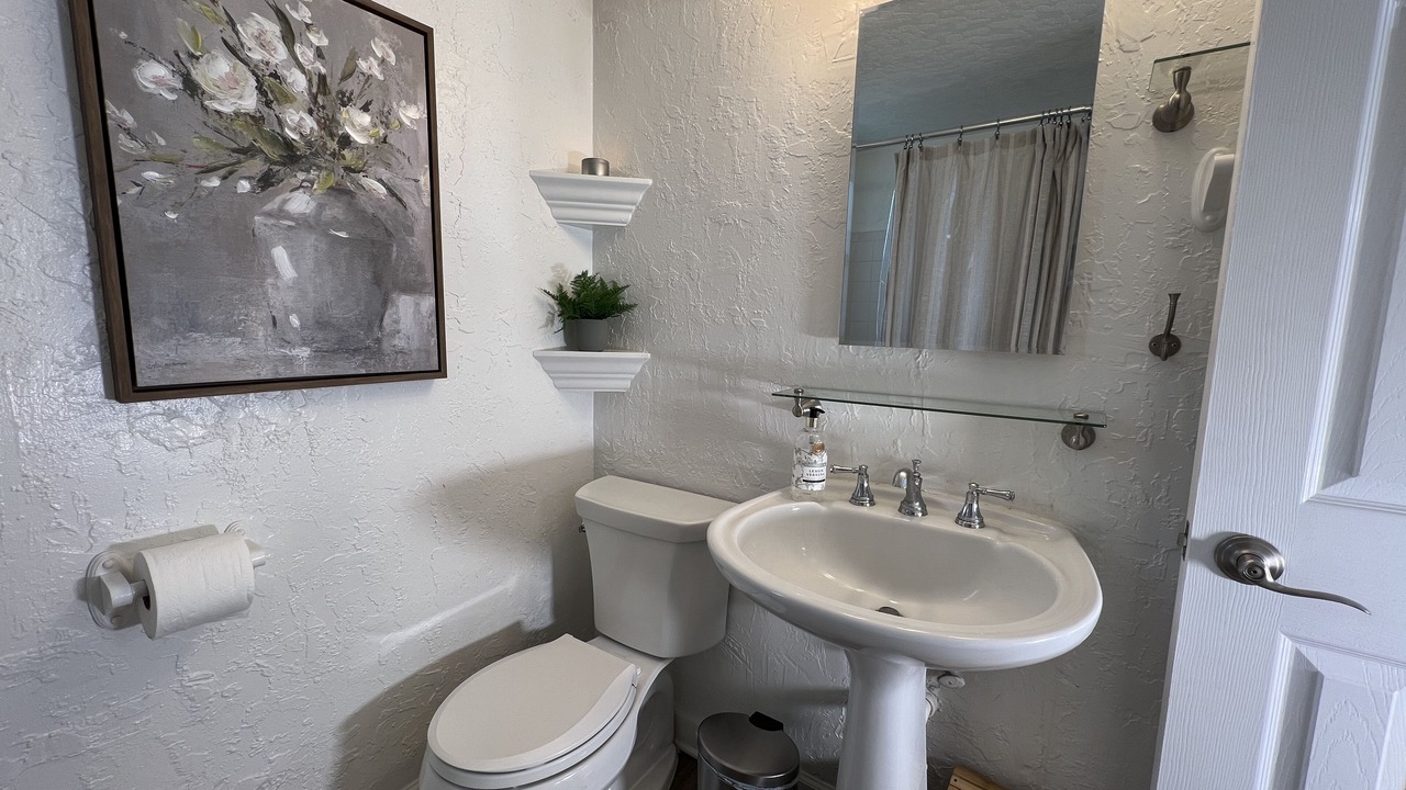 Photo of Bathroom in Cocoa Beach