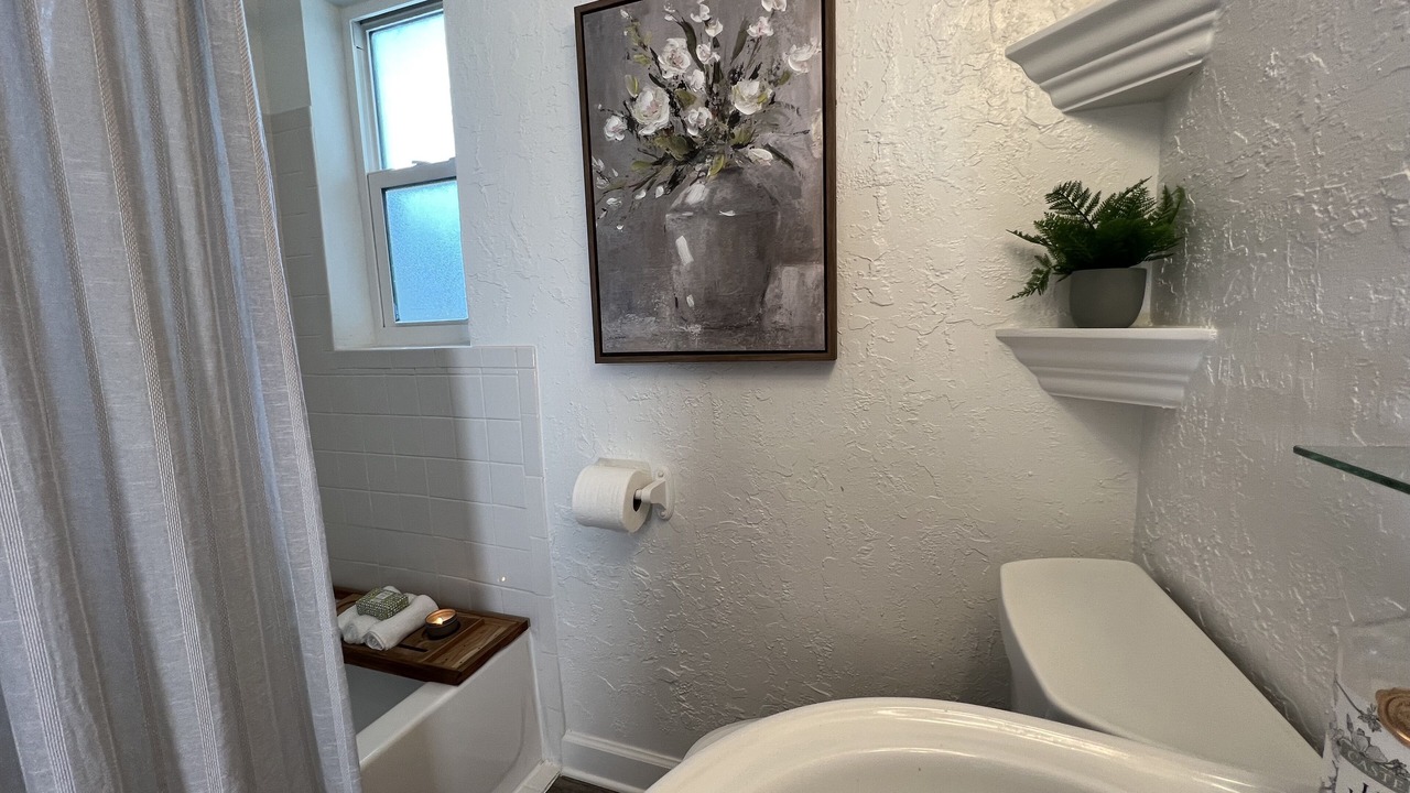 Photo of Bathroom in Cocoa Beach