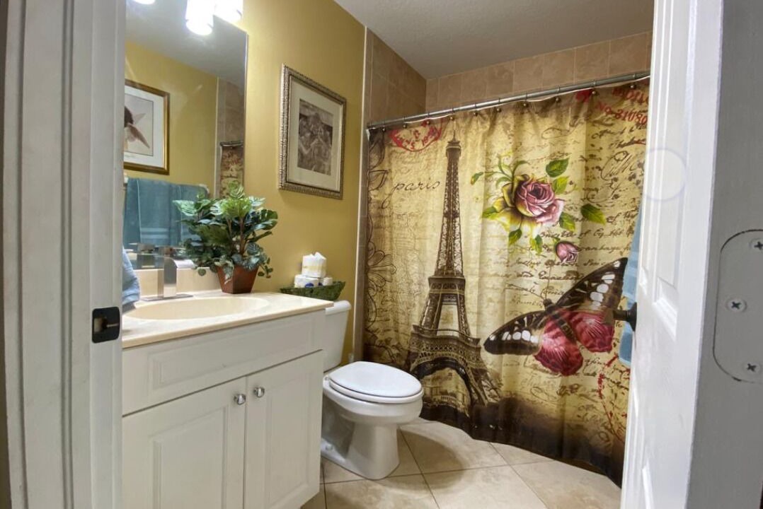 Photo of Bathroom in Port Saint Lucie