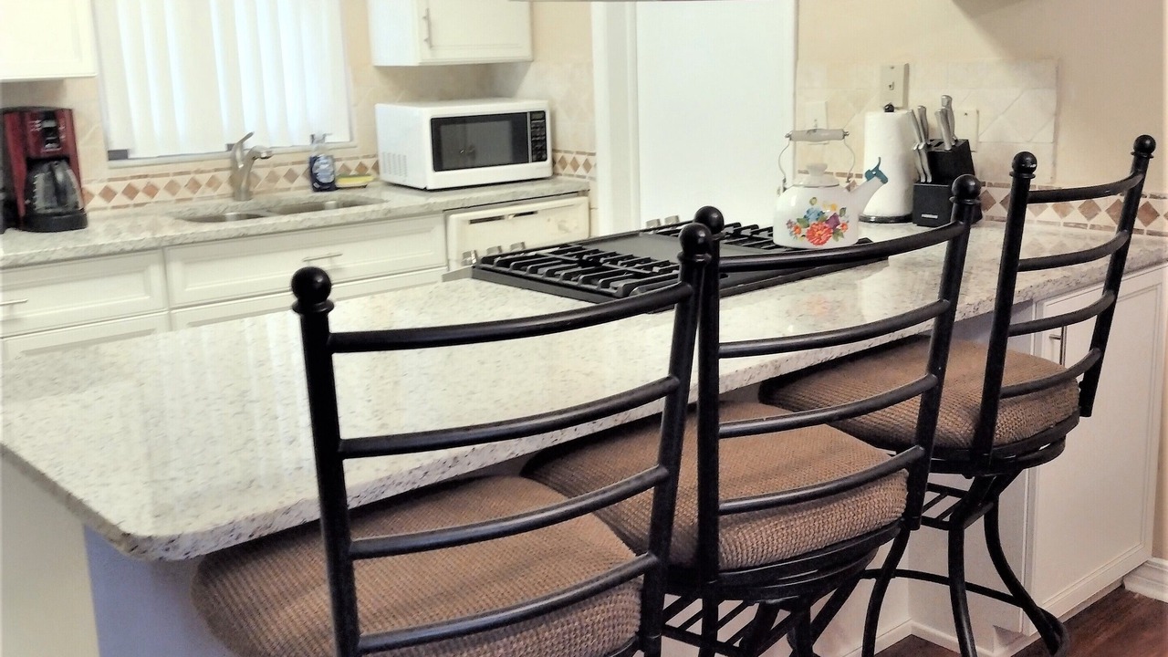 Photo of Kitchen in Sky Lake