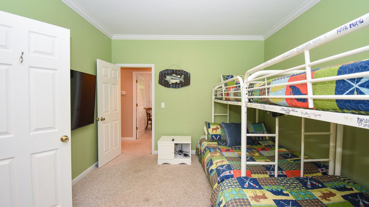 Photo of Bedroom in Alexander City