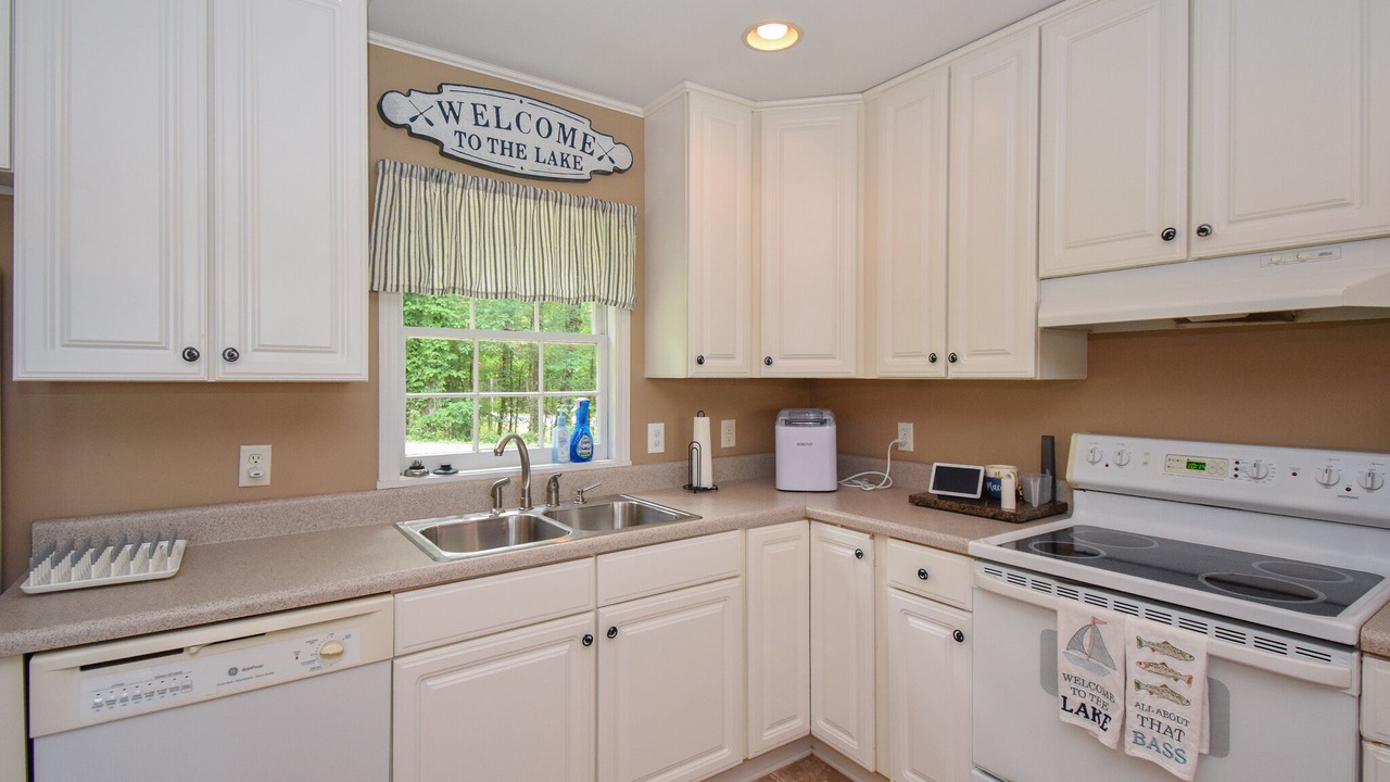 Photo of Kitchen in Alexander City