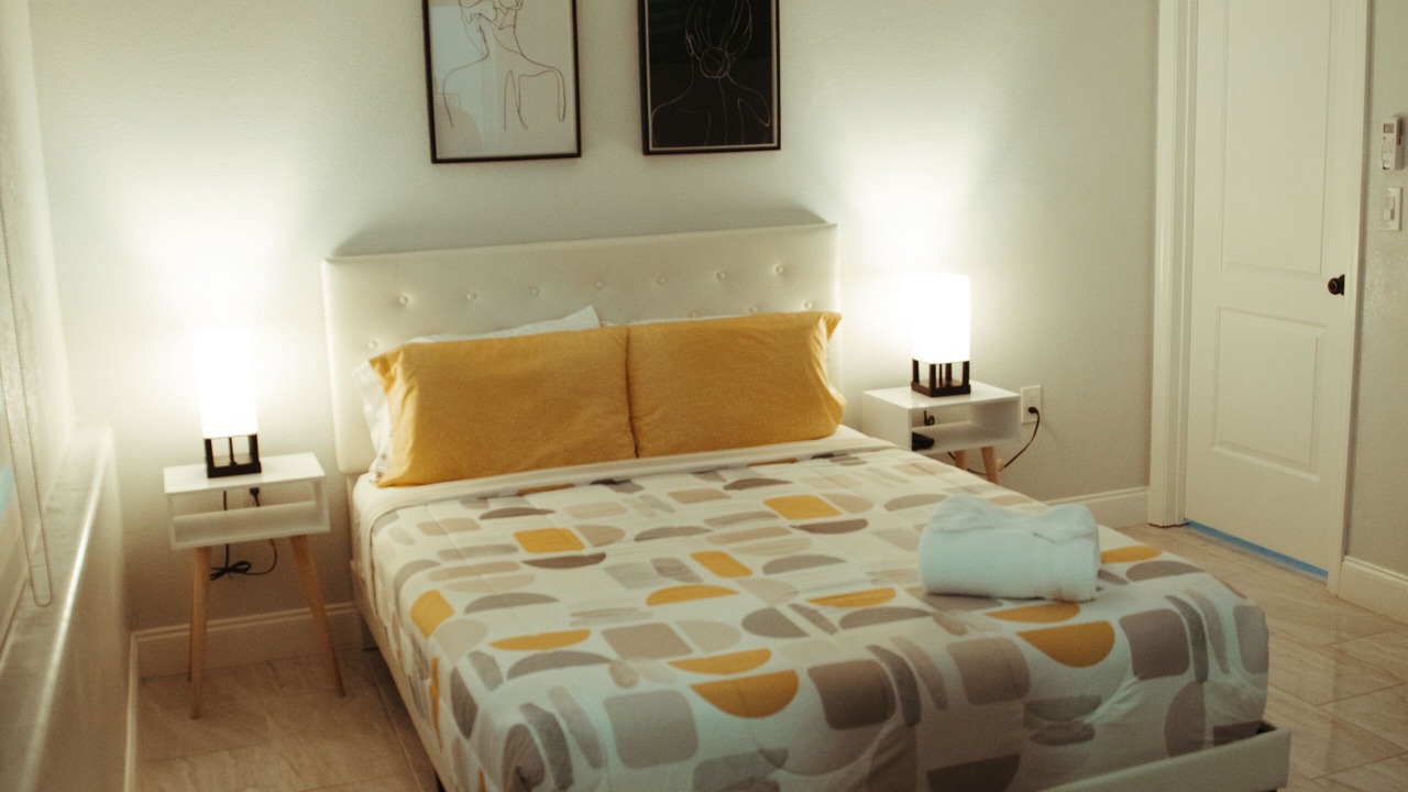 Photo of Bedroom in San Carlos Park