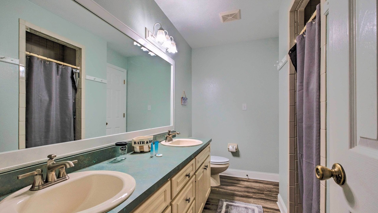 Photo of Bathroom in Old Town