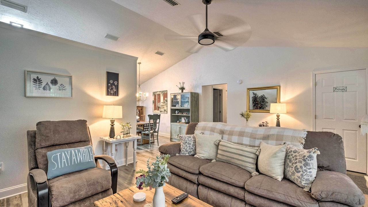 Photo of Livingroom in Old Town
