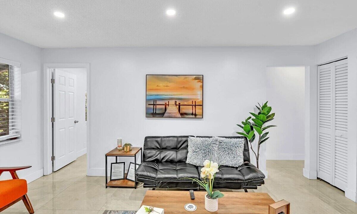 Photo of Livingroom in Little Ranches