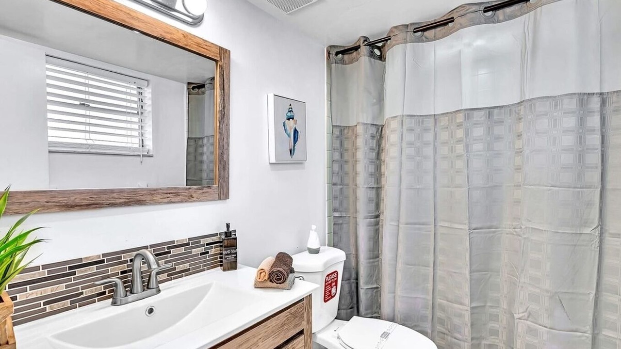 Photo of Bathroom in Little Ranches