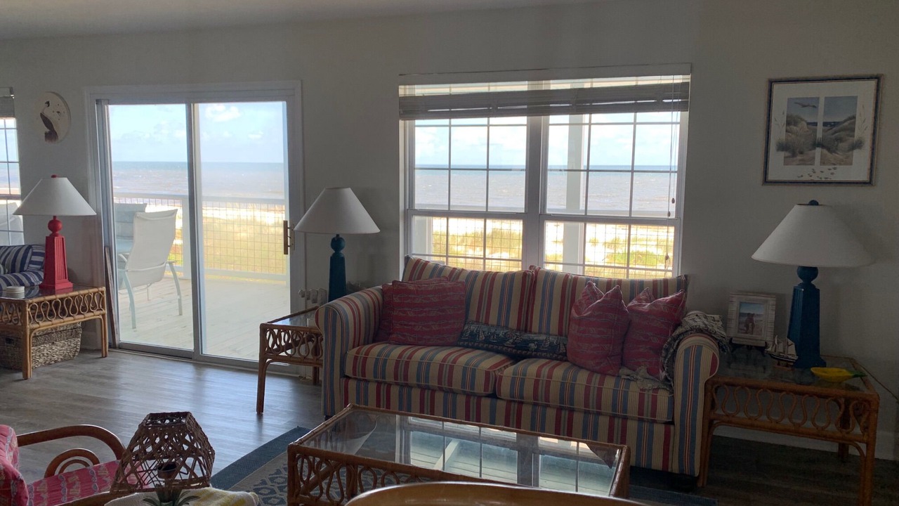 Photo of Livingroom in Alligator Point