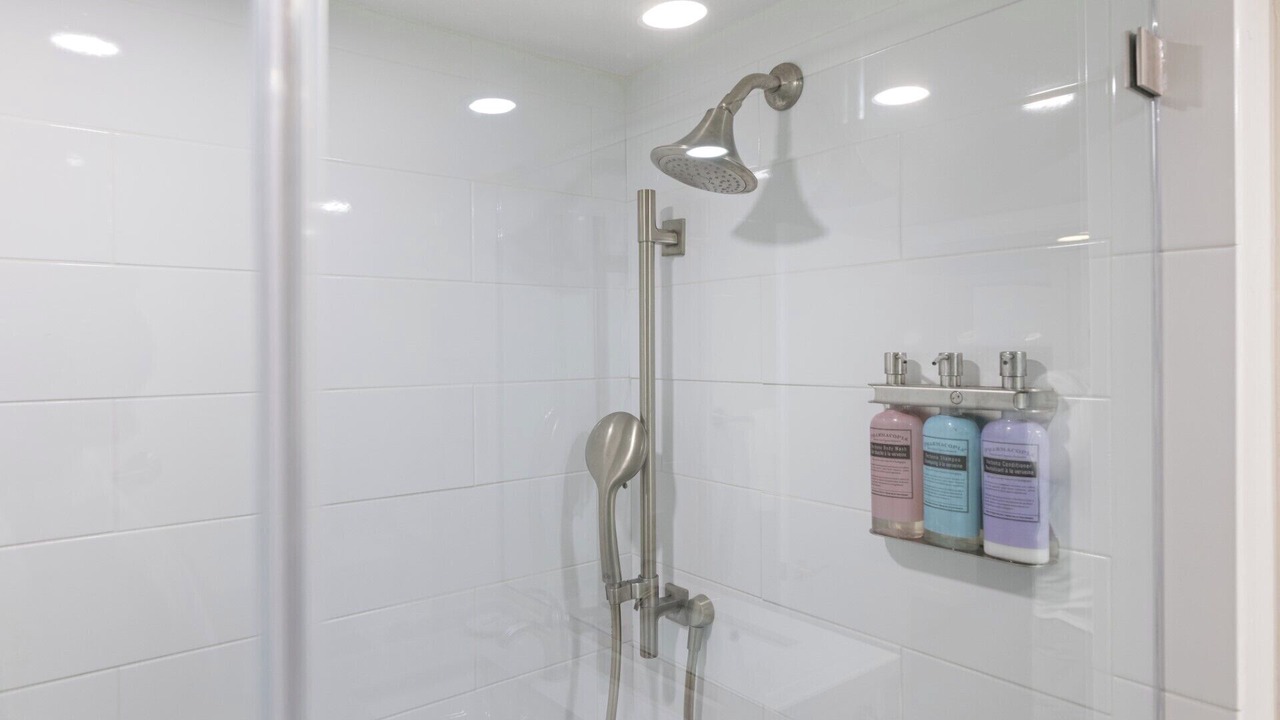 Photo of Bathroom in Lower Matecumbe Beach
