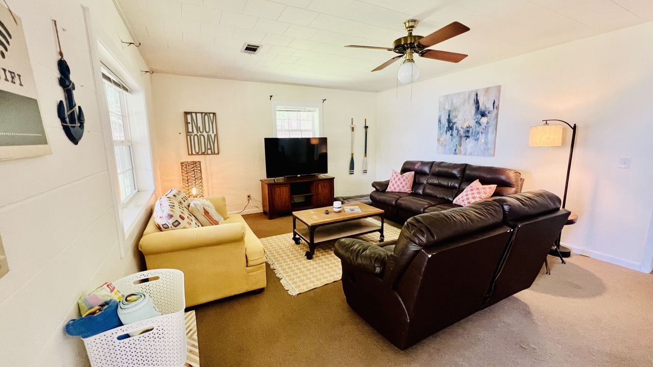 Photo of Livingroom in Dadeville