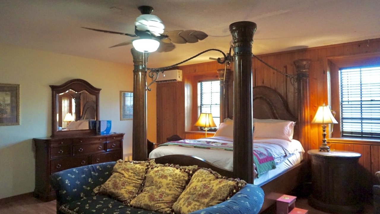 Photo of Bedroom in St. Cloud
