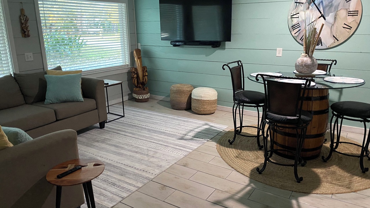 Photo of Livingroom in Carrabelle